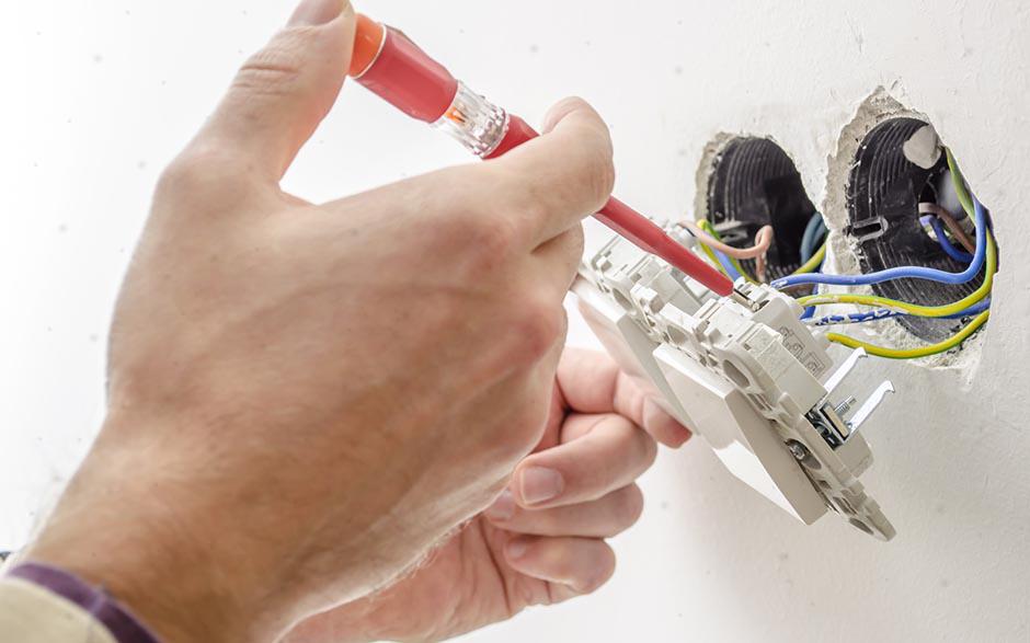 tarif horaire d'un électricien Lognes